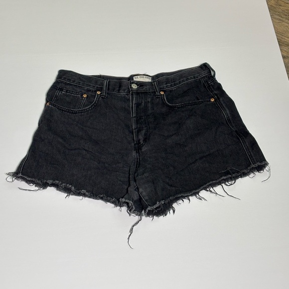 Free People We The Free Black Ivy Mid Rise Short- 32 - Picture 3 of 5